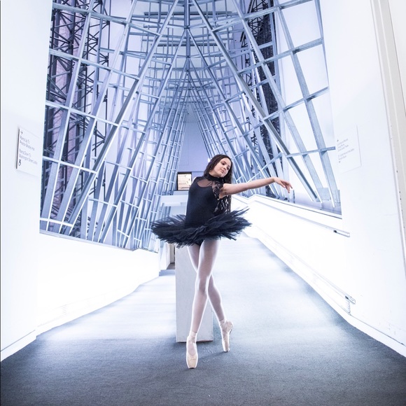 Meet your Posher, Kamila - Picture 1 of 1